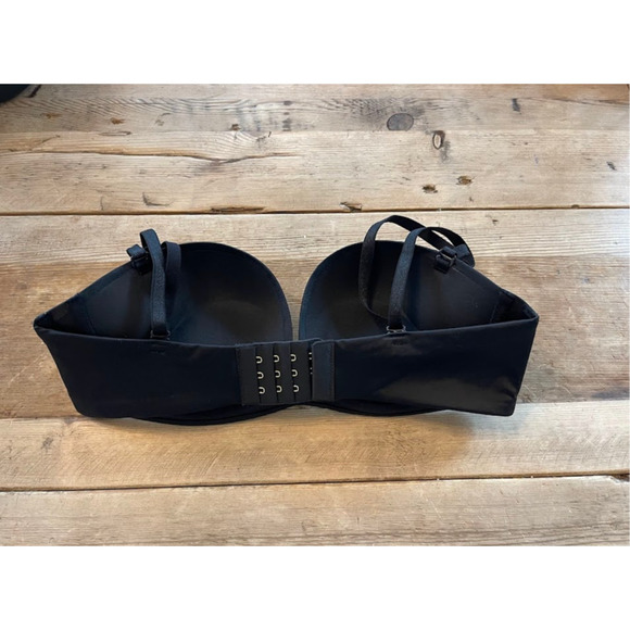 Victoria's Secret Smooth Black 38C Bombshell Push Up Strapless Bra MAX PUSH - Picture 2 of 2